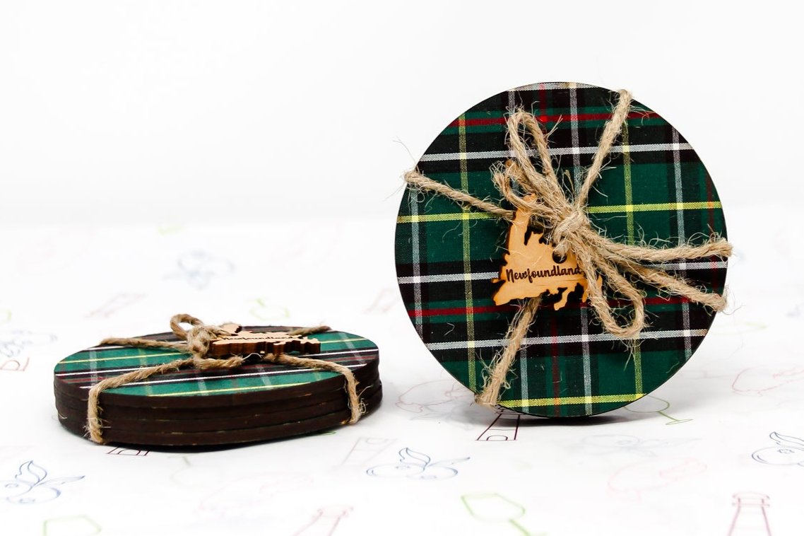 Sous-verres ronds à motif tartan de la province - Lot de 4