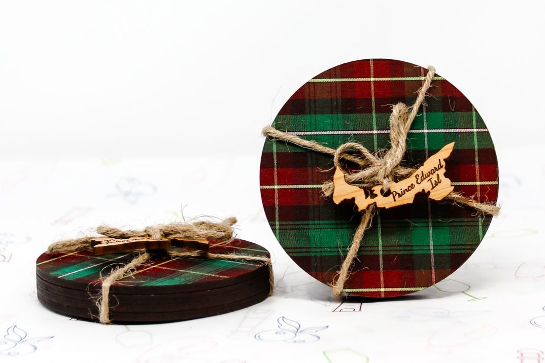 Sous-verres ronds à motif tartan de la province - Lot de 4